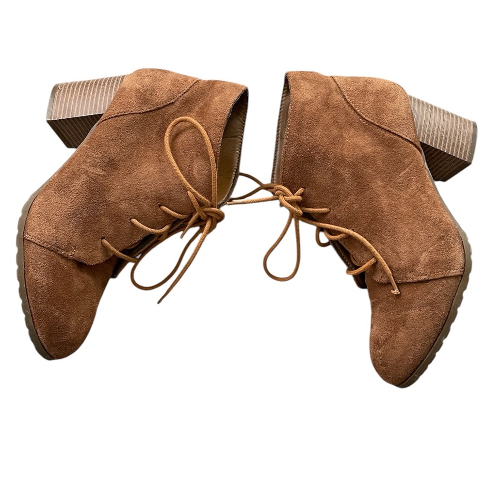 Madden girl suede ankle boots size 8.5 🥾
